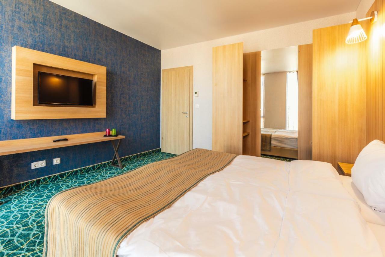 Marina Burgas Hotel Exterior photo